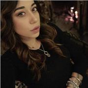 Insegnante madrelingua Americana, offre lezioni private mirate allo sviluppo della pronuncia e delle capacità di dialogo